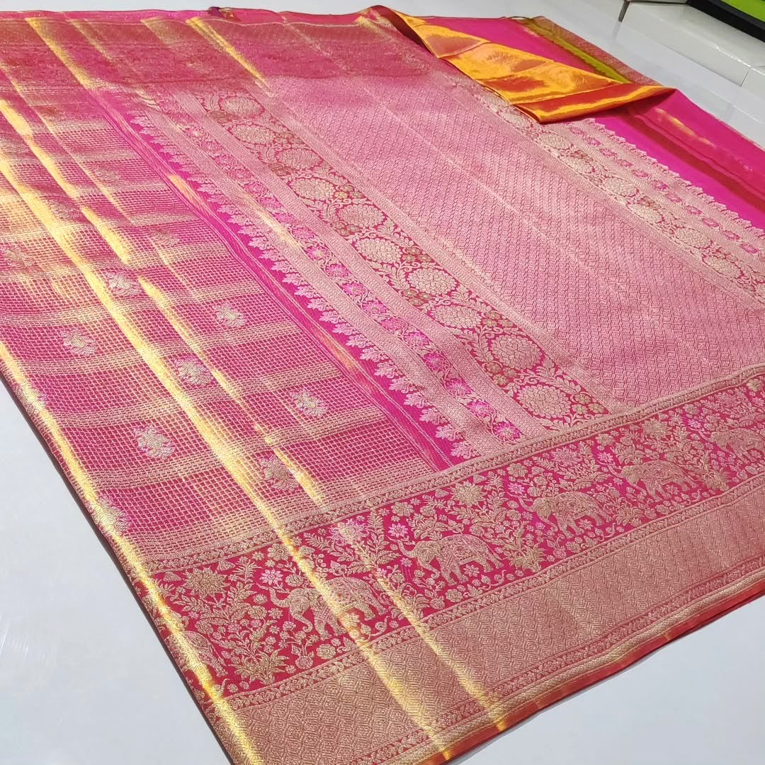 Kanchi Sizzling pink Dazz